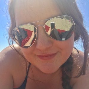 Meet your Posher, Mariah